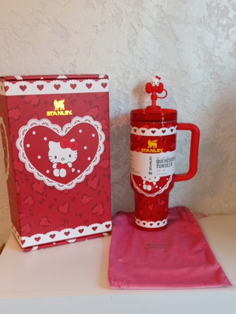 Stanley Red Hello Kitty Quencher Tumbler with Handle
